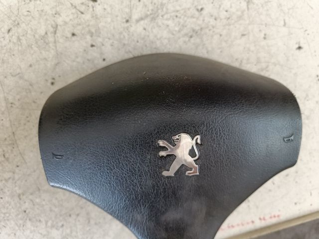bontott PEUGEOT 206 Kormánylégzsák