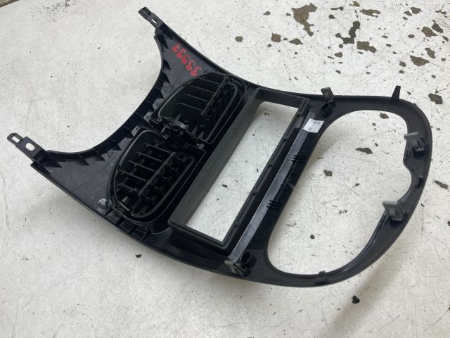 bontott PEUGEOT 206 Középkonzol Keret