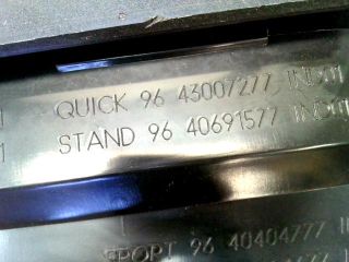 bontott PEUGEOT 206 Középső Szellőző