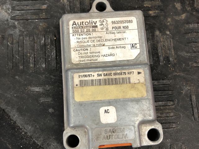 bontott PEUGEOT 206 Légzsák Indító Modul Oldallégzsák