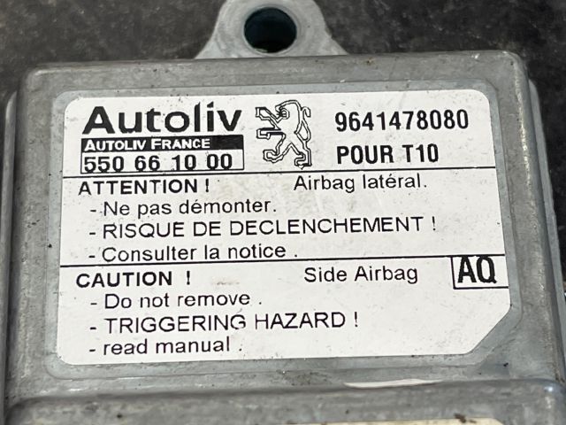 bontott PEUGEOT 206 Légzsák Indító Modul Oldallégzsák