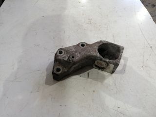 bontott PEUGEOT 206 Motor Tartó Bak (Fém)