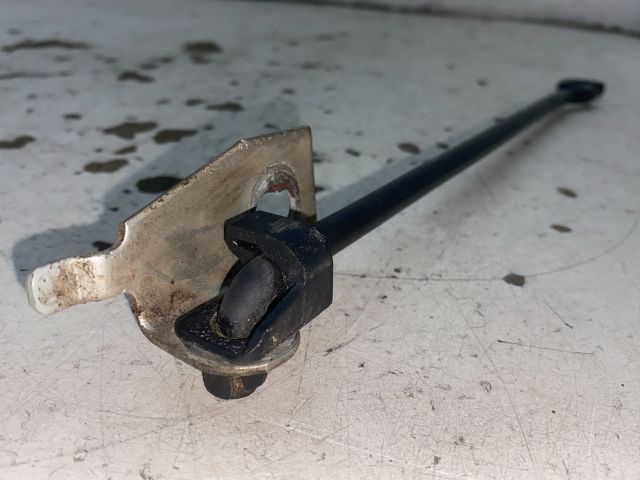 bontott PEUGEOT 206 Motorháztető Kitámasztó Rúd