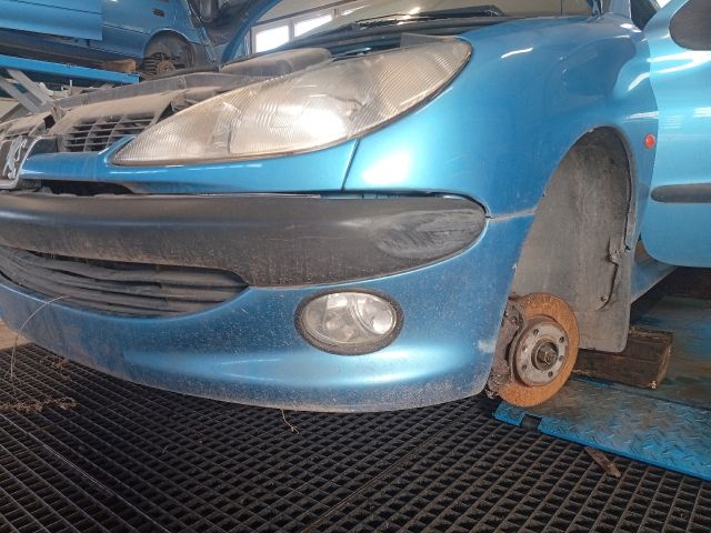 bontott PEUGEOT 206 Motorháztető Nyitó Kar / Gomb