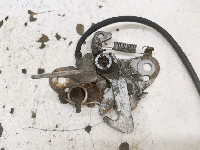 bontott PEUGEOT 206 Motorháztető Zárszerkezet