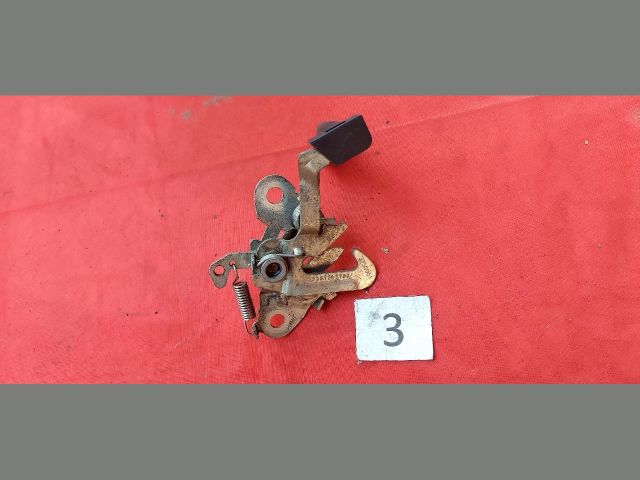 bontott PEUGEOT 206 Motorháztető Zárszerkezet