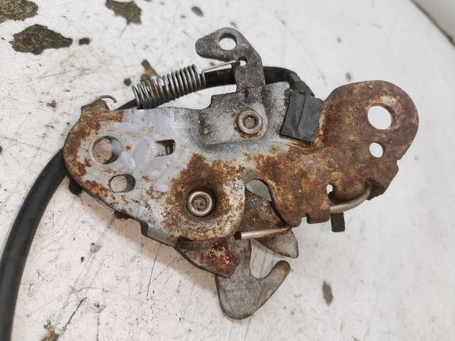 bontott PEUGEOT 206 Motorháztető Zárszerkezet