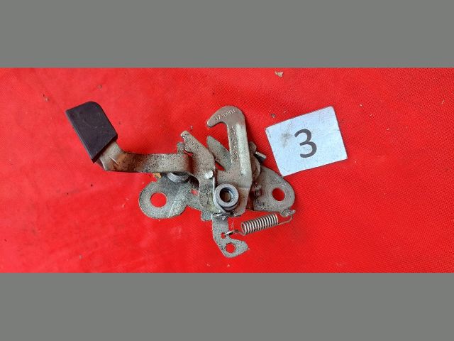 bontott PEUGEOT 206 Motorháztető Zárszerkezet