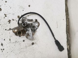 bontott PEUGEOT 206 Motorháztető Zárszerkezet