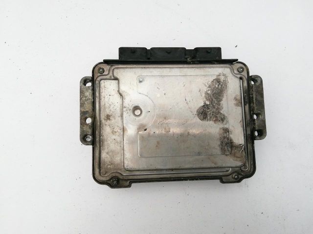 bontott PEUGEOT 206 Motorvezérlő