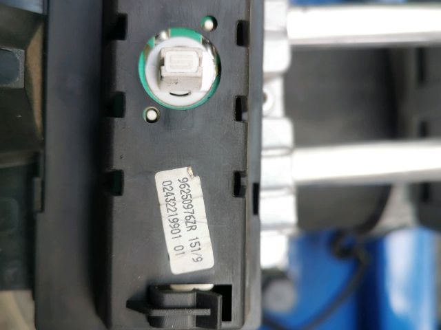 bontott PEUGEOT 206 Multifunkciós Kijelző