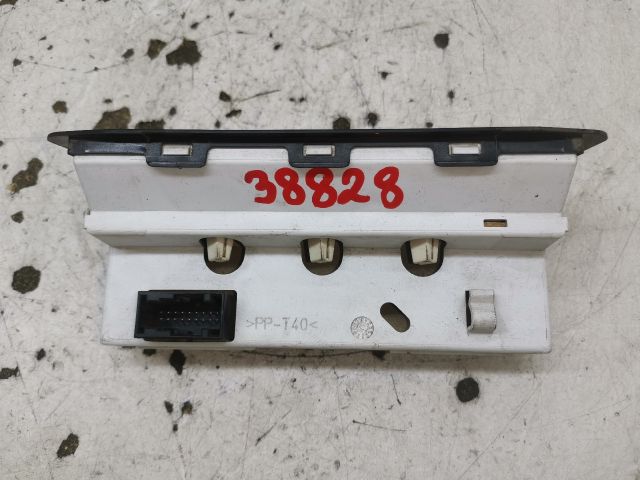 bontott PEUGEOT 206 Multifunkciós Kijelző