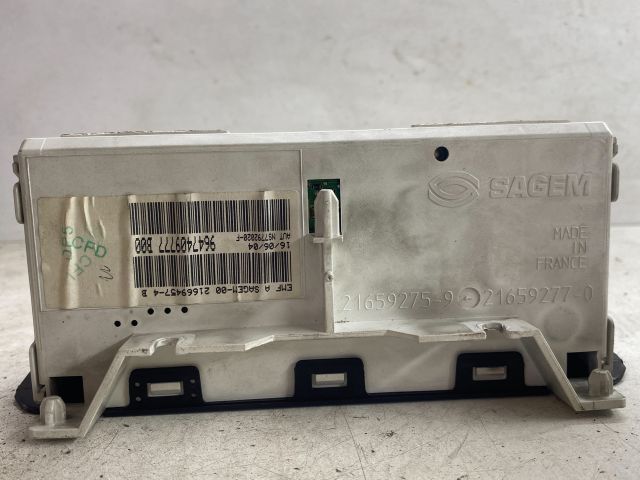 bontott PEUGEOT 206 Multifunkciós Kijelző