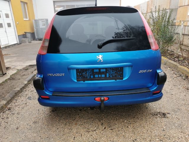 bontott PEUGEOT 206 Pótkerék Tartó