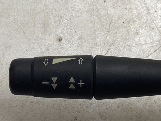 bontott PEUGEOT 206 Rádió / CD Kapcsoló