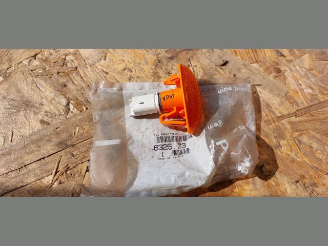 bontott PEUGEOT 206 Sárvédő Irányjelző (Pozíciófüggetlen)