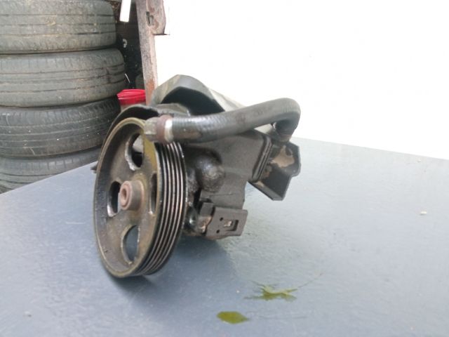 bontott PEUGEOT 206 Szervóolaj Tartály