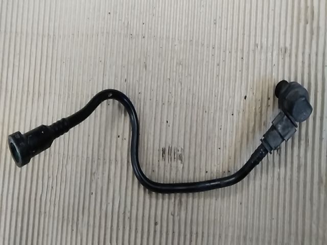 bontott PEUGEOT 206 Üzemanyagcső