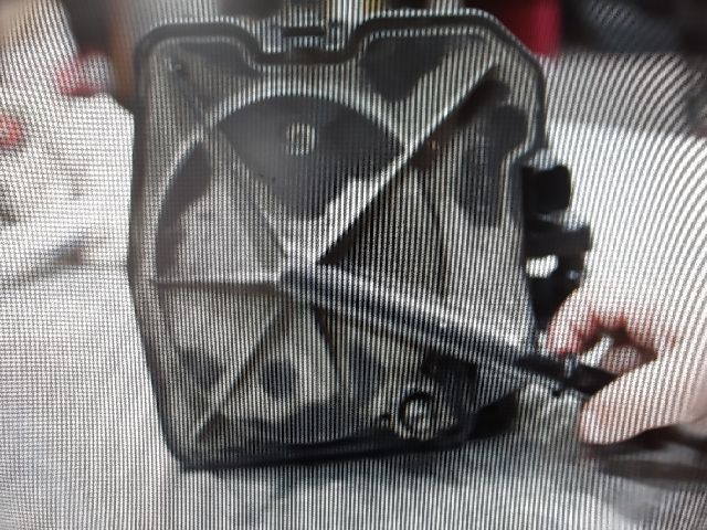 bontott PEUGEOT 206 Üzemanyagszűrő Ház