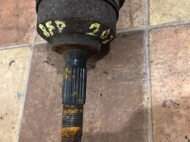 bontott PEUGEOT 207 Bal Féltengely