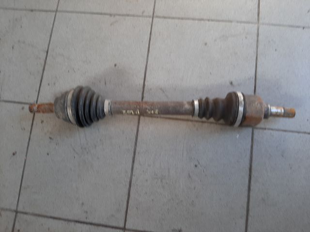 bontott PEUGEOT 207 Bal Féltengely