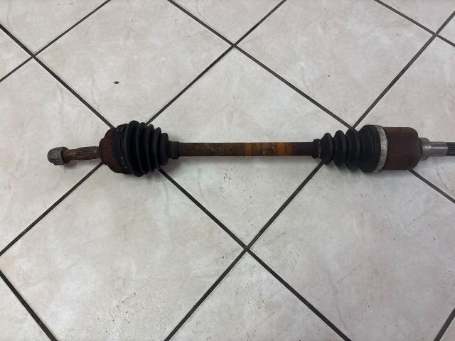 bontott PEUGEOT 207 Bal Féltengely