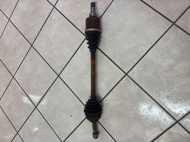 bontott PEUGEOT 207 Bal Féltengely