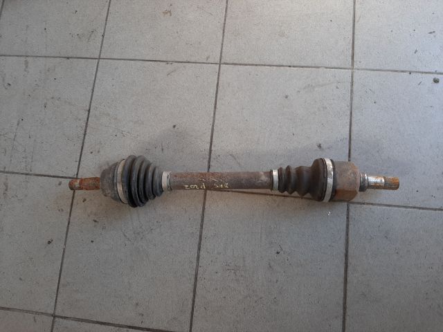 bontott PEUGEOT 207 Bal Féltengely