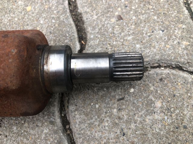 bontott PEUGEOT 207 Bal Féltengely