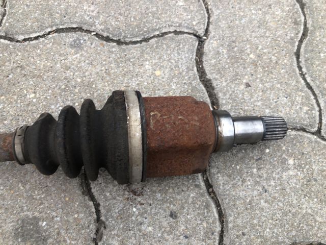 bontott PEUGEOT 207 Bal Féltengely