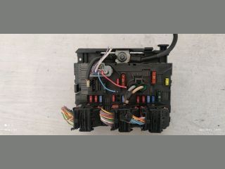 bontott PEUGEOT 207 Biztosítéktábla Motortér