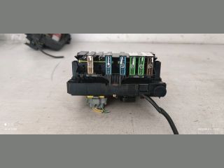 bontott PEUGEOT 207 Biztosítéktábla Motortér