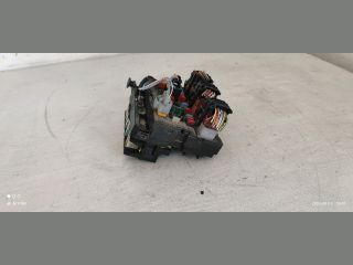 bontott PEUGEOT 207 Biztosítéktábla Motortér