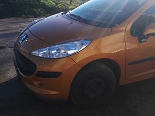 bontott PEUGEOT 207 Biztosítéktábla Motortér