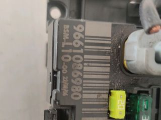 bontott PEUGEOT 207 Biztosítéktábla Motortér