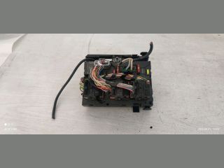 bontott PEUGEOT 207 Biztosítéktábla Motortér