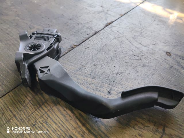 bontott PEUGEOT 207 Gázpedál (Elektromos)