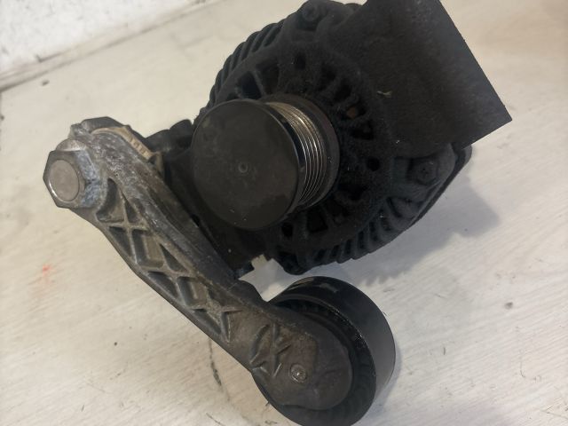 bontott PEUGEOT 207 Generátor