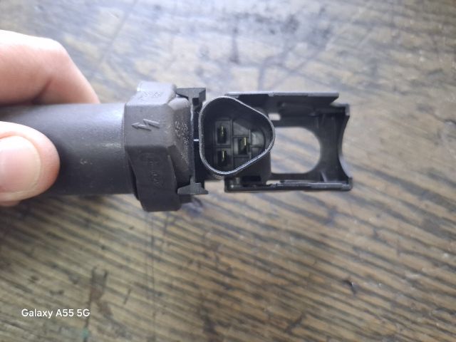 bontott PEUGEOT 207 Gyújtótrafó