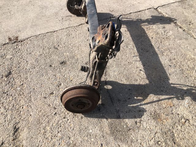 bontott PEUGEOT 207 Hátsó Híd (Dobfékes)