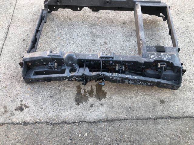 bontott PEUGEOT 207 Homlokfal (Üres lemez)