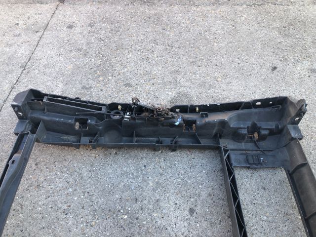 bontott PEUGEOT 207 Homlokfal (Üres lemez)