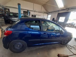 bontott PEUGEOT 207 Homlokfal (Üres lemez)