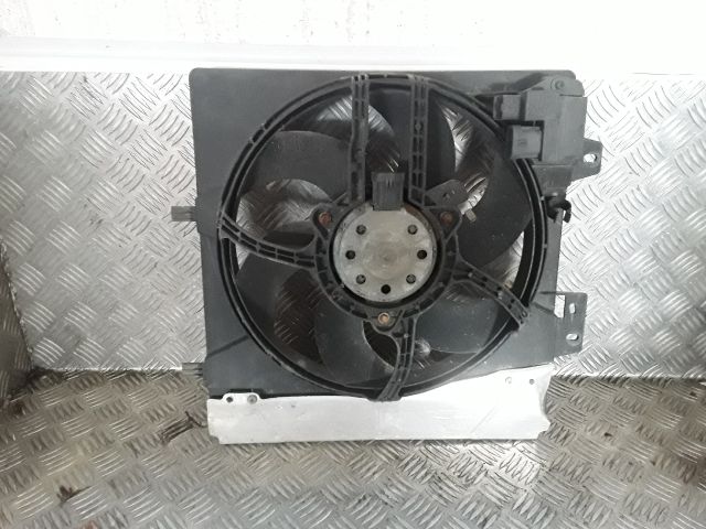 bontott PEUGEOT 207 Hűtőventilátor