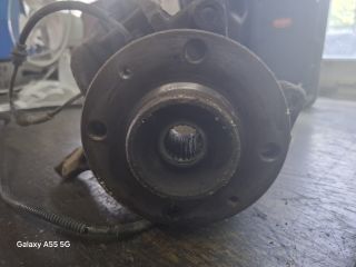 bontott PEUGEOT 207 Jobb első Csonkállvány Kerékaggyal