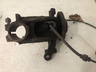 bontott PEUGEOT 207 Jobb első Csonkállvány Kerékaggyal