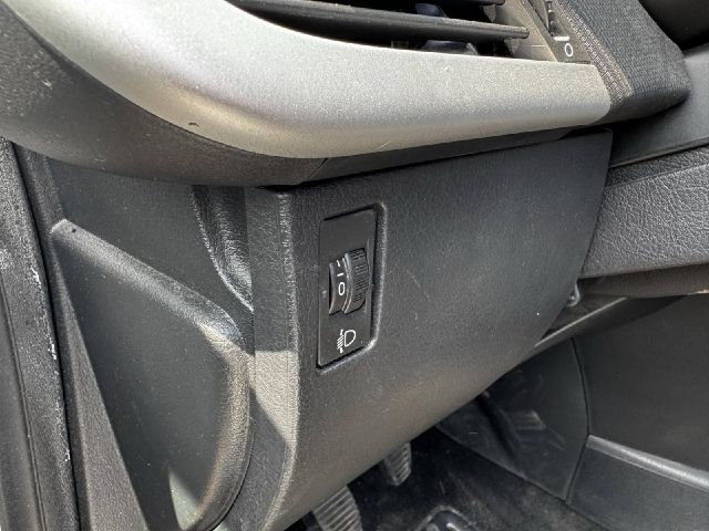 bontott PEUGEOT 207 Jobb első Csonkállvány Kerékaggyal