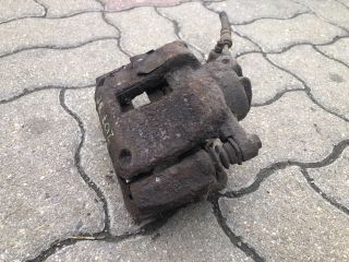 bontott PEUGEOT 207 Jobb első Féknyereg Munkahengerrel