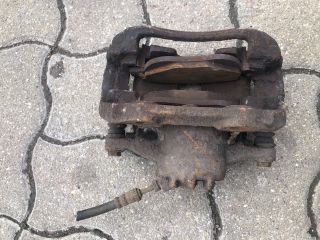 bontott PEUGEOT 207 Jobb első Féknyereg Munkahengerrel