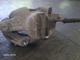 bontott PEUGEOT 207 Jobb első Féknyereg Munkahengerrel